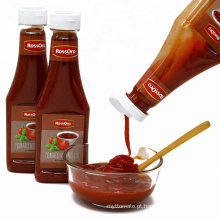 sachê de ketchup de tomate